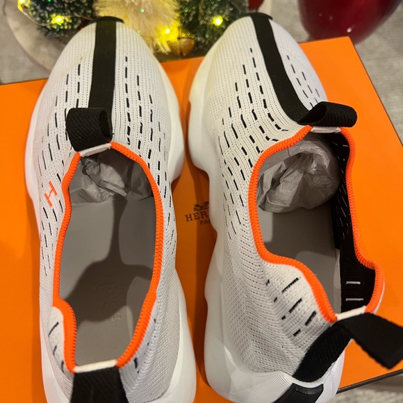 New item!! Hermes Sneakers - Picture 9 of 16
